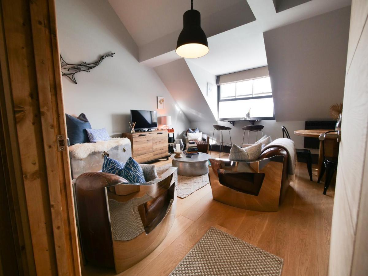 Padstow Escapes - Pajar Luxury Penthouse Apartment Экстерьер фото