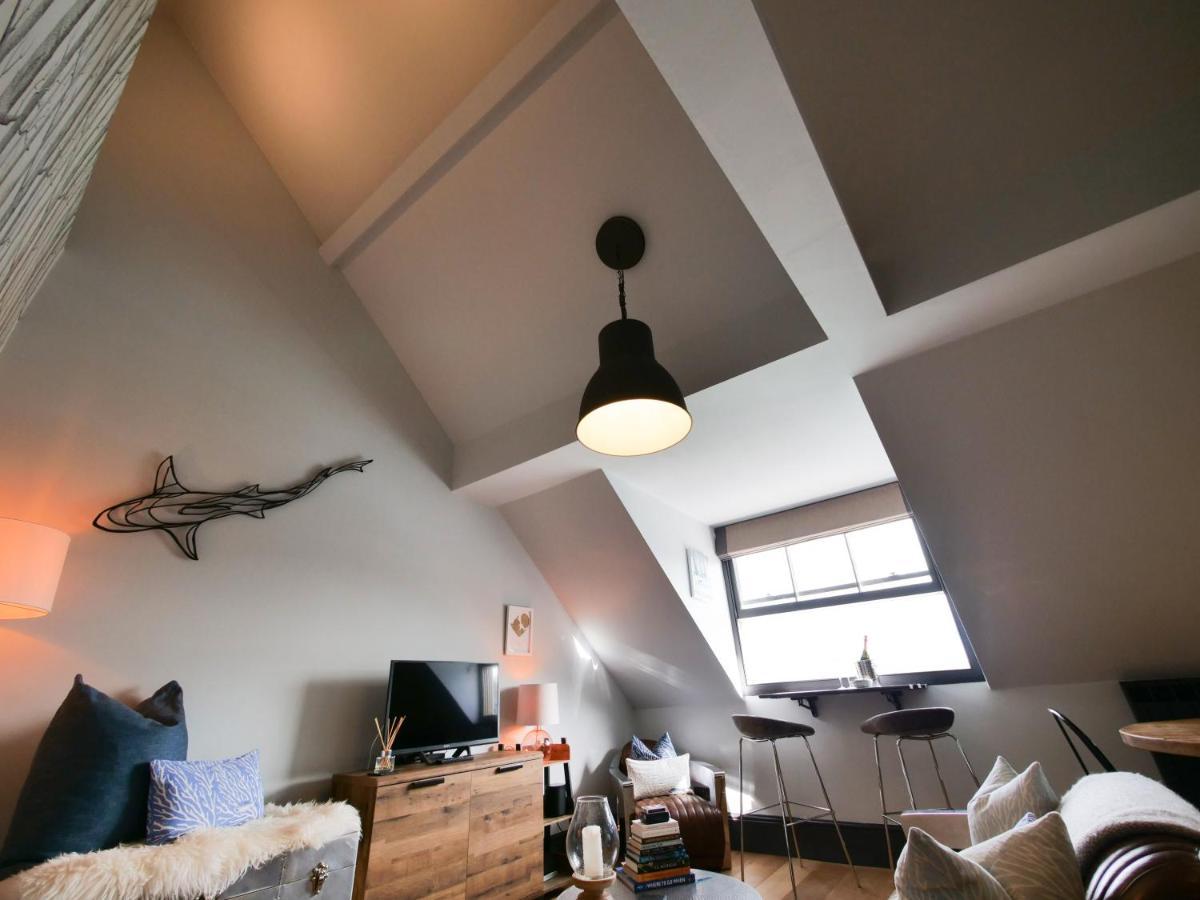 Padstow Escapes - Pajar Luxury Penthouse Apartment Экстерьер фото